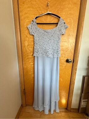 Deadstock 90s/00s J. Ribkoff Off the Shoulder Formal Dress